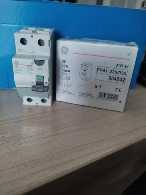 disjoncteur différentiel général electric GE  FP Ai immunisé 2P 25A 30ma NEUF
