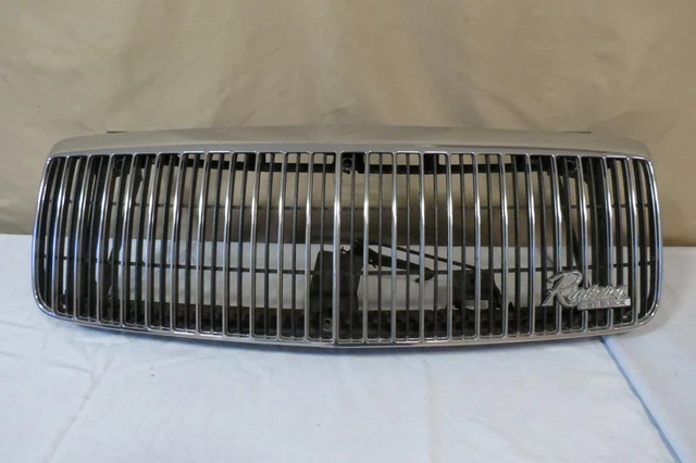 ✅ 91 92 93 1991-1993 Buick Riviera Front UPPER Grill Emblem Chrome Hood Lock OEM