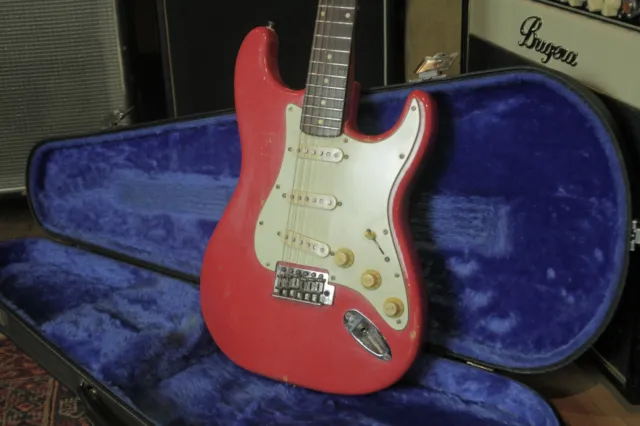 Rizzato's®️ 60s Stratocaster® Fiesta Red Relic | Case Included