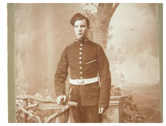 Antique late 19th century photograph card portrait of a Soldier Parisian Photo