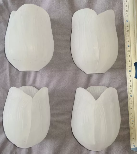 Lot de 4 tulipes en pâte de verre blanc dépoli pour lustre appliques ou lampe