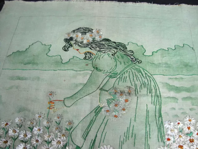 Hand Embroidered 23" Green Linen Girl Field of Daisies Arts & Crafts 2