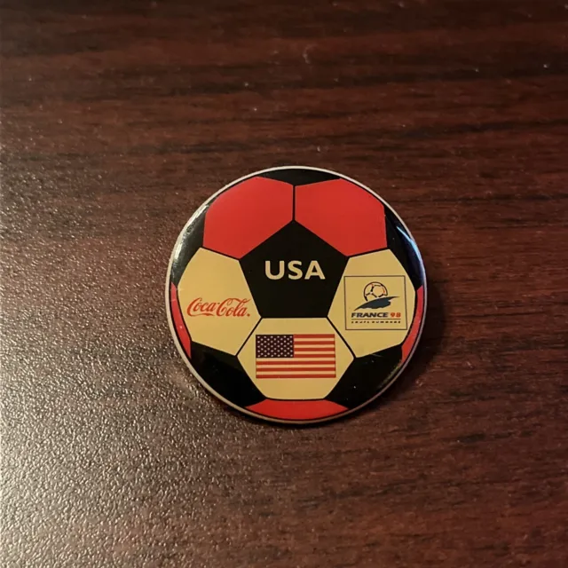 Vintage 1998 Coca-Cola Coke Team USA France World Cup Soccer Ball Lapel Pin