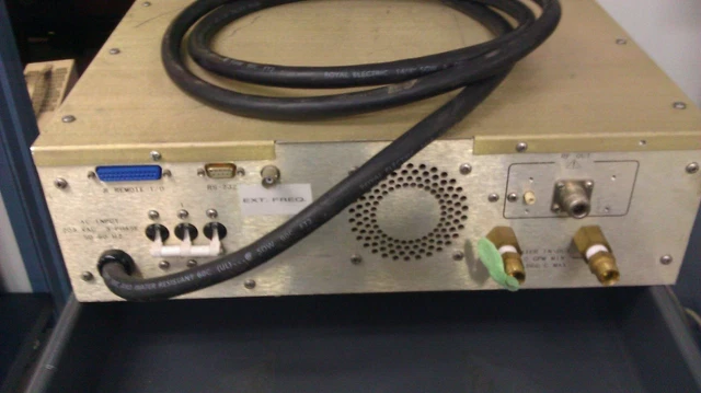 COMDEL CX-1250 RF GENERATOR 13.6 MHz, 208 VAC THREE PHASE 10 AMPS 2