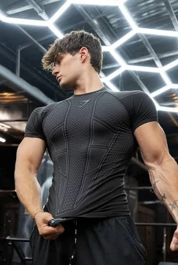 GYMSHARK ONYX V1 T-Shirt ⚪- Black/Onyx Grey - Large ⚪ $154.00