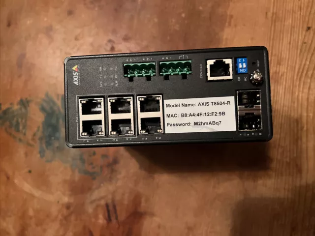 Axis Communications T8504-R 4-Port Managed Industrial 01633-001