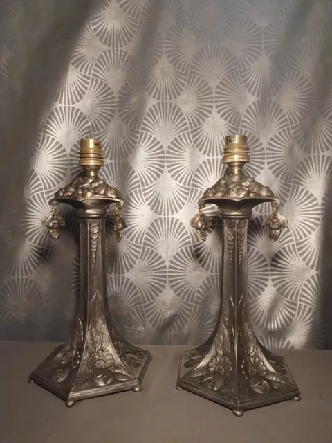 ancienne paire pied de lampes art déco 1920 ou 1930 joli décor sculpture florale