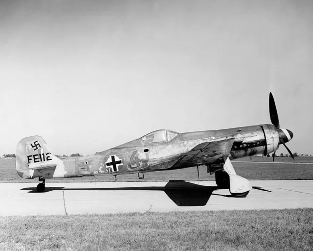 FOCKE-WULF TA 152H GERMAN WWII AIRCRAFT 11x14 GLOSSY PHOTO PRINT