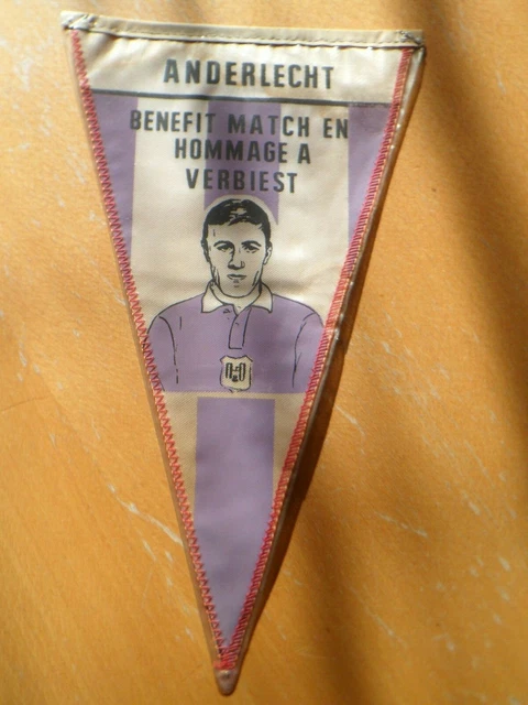 Fanion Vintage Hertha Berlin B.S.C - Rare - Allemagne Collection