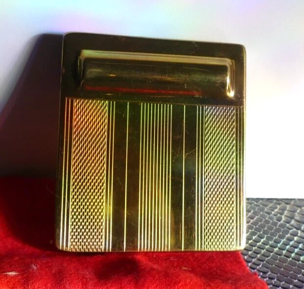 Ancien Coffret De Maquillage Vintage - Poudrier, Flacons, Miroir - Métal Beige Rétro