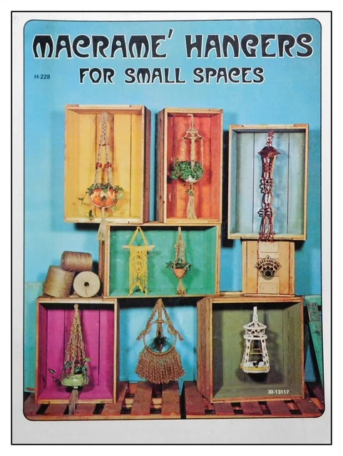 Libro de patrones de macrame 1975 de colección perchas de macrame para espacios pequeños 22 páginas