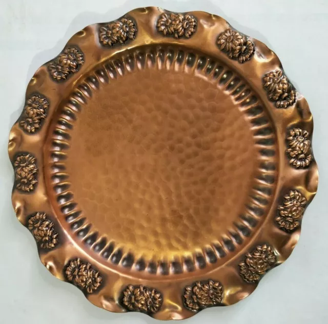 Gregorian Hammered Solid Copper Hanging Plate Tray Flowers Scalloped Made In USA