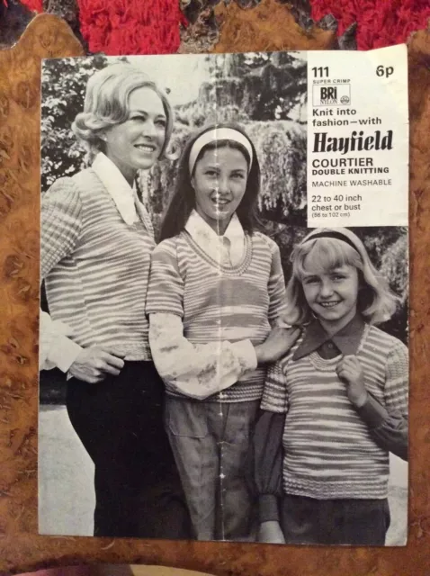 Childrens knitting patterns.jumpers.size 22-40 inch chest.DK.Hayfield.womens.