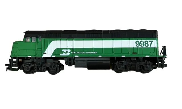 Life-Like HO 40PF diesel Locomotive, BURLINGTON NORTHERN #9987 15 oz EUC 13795