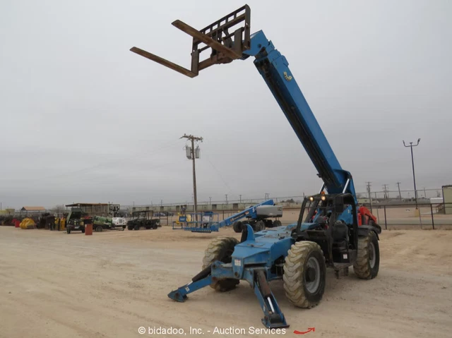 2015 Genie GTH-1056 56' 10,000 lbs Telescopic Reach Forklift Telehandler bidadoo