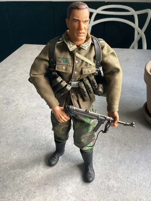 TENUE MILITAIRE CAMOUFLAGE commando Big Jim Geyperman Action joe Gi joe EUR 16,50 - FR