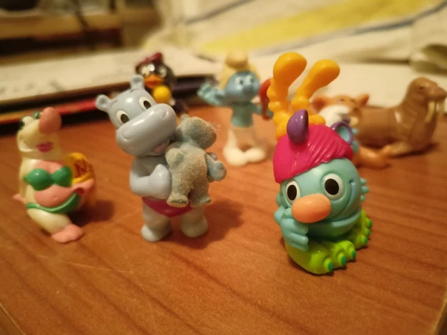 100 sorpresine kinder Vecchie Figurine Varie Ferrero,Bahlsen...