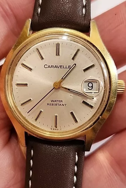 Vintage Men's Caravelle Wind Up 17 Jewel watch Gold Plated Working Great