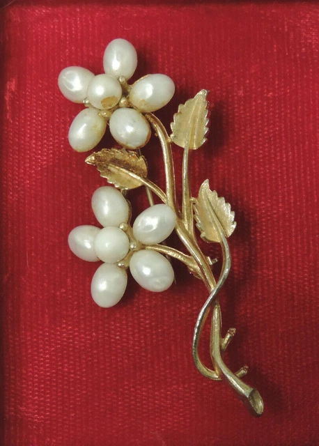 Broche Vintage Boucher Fleur Avec Perles - Occasion, Bijou Ancien