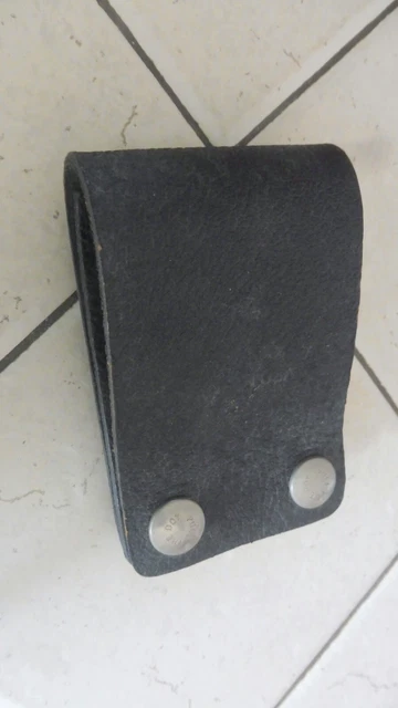 Unbranded Usa Made Black Leather Slide/Snap-On Radio Belt Hook / Clip