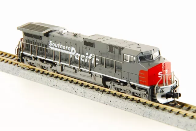 KATO N-Scale #176-3603 GE C44-9W SP Unnumbered Southern Pacific Made in Japan
