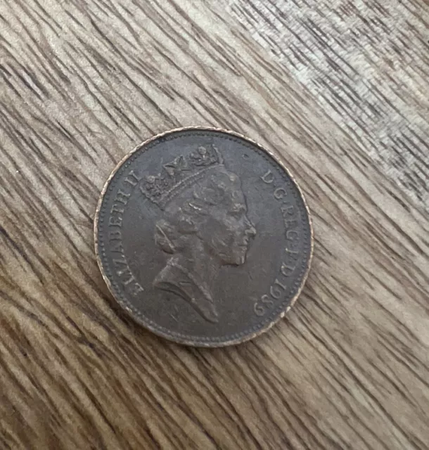 **GENIUNE** Rare HRH Queen Elizabeth *TWO PENCE**2p Coin 1989