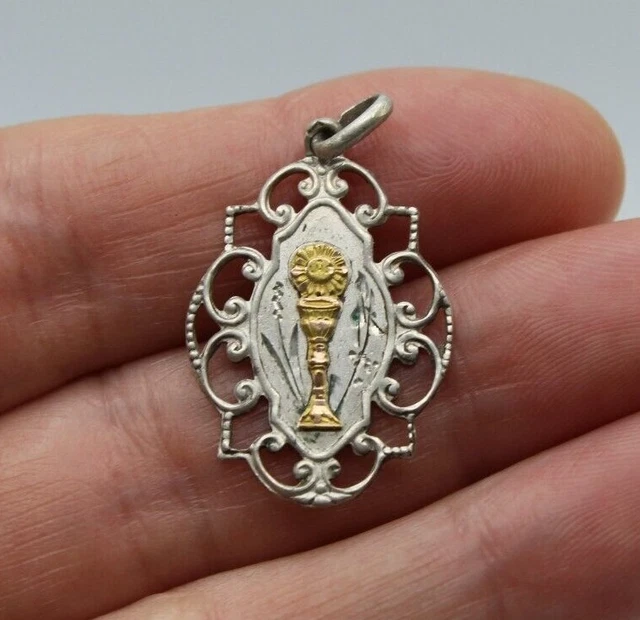 Médaille Religieuse Ancienne En Argent - Poinçon Tête De Sanglier Et Calice Or, Style Art Nouveau
