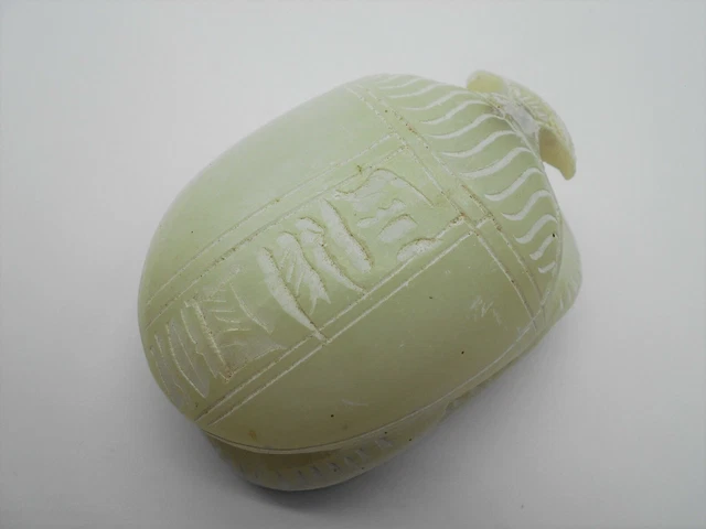 ÉGYPTE : MAGNIFIQUE GRAND SCARABÉE EN ALBÂTRE 8,5 Cm.