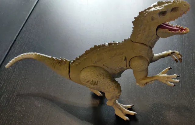 Jurassic World Indominus Rex Battle Damage Dinosaur Hasbro 2015