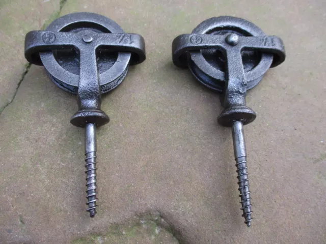 Vintage Iron Strong Pair Screw Pulley to Ceiling Fix or Wall Mount Lamp Sconce 2