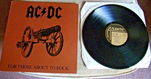 Original vinyl LP AC/DC FOR tHOSE ABOUT TO ROCK Atlantic records K50851 Gatefold