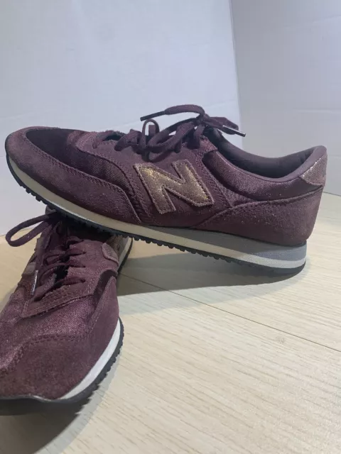 New Balance Women’s CW620FMA Burgundy Capsule Core Classic Running Shoe, sz 8.5 3