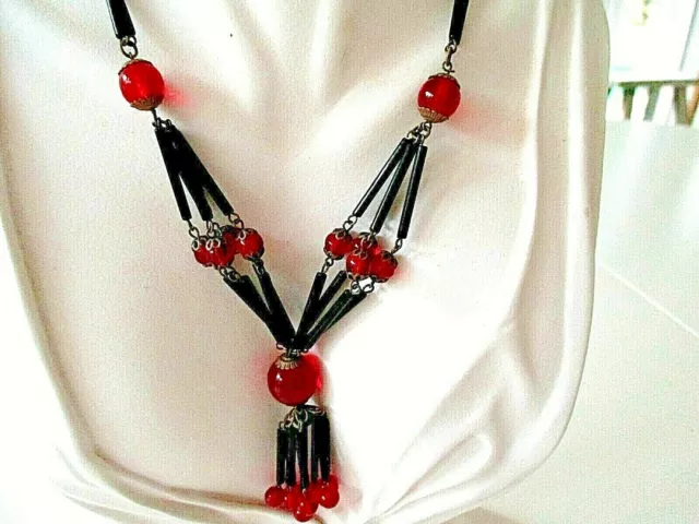 Art Deco Extremely Unusual And Attractive Necklace