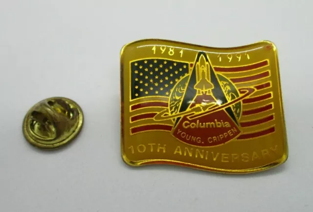 NASA 1981 Space Shuttle Columbia STS-1 Young/Crippen 10th Anniversary Pin