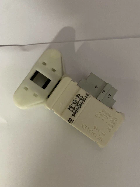 Verrou De Boîte OKI – Pièce D’occasion – Référence C00307442 – Fonctionne Très Bien – Électroménager