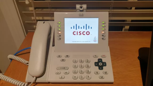 Cisco IP Phone Handset with Camera (CP-9971-W-CAM-K9)