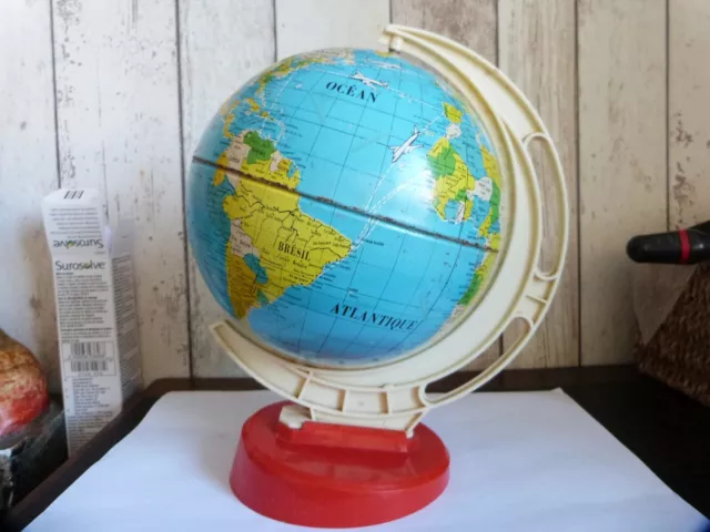 ancien globe terrestre mappemonde (vintage)