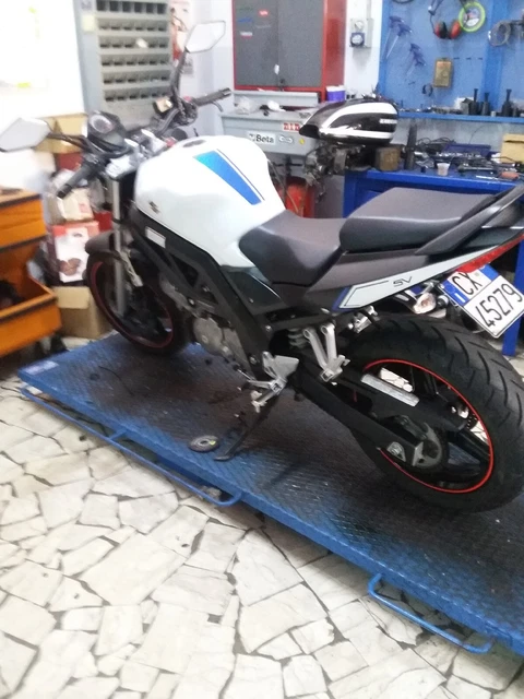 Suzuki SV 650 2006 Suzuki SV 650 2006