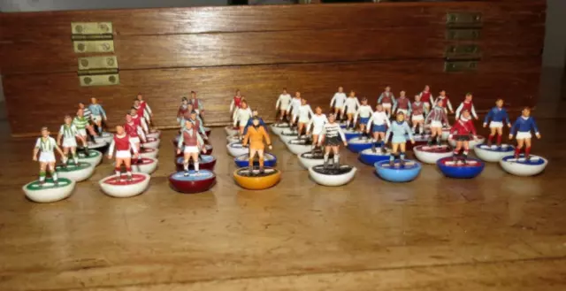 Subbuteo Heavyweight HW Spare players Job Lot part restoration project