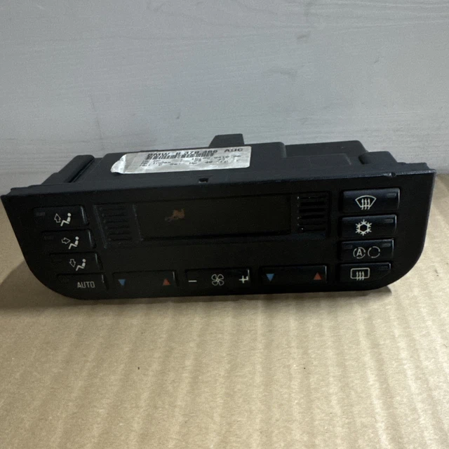 BMW E53 X5 00-06 OEM AC HEATER DIGITAL CLIMATE CONTROL UNIT, P# 6 915 810 18PINS