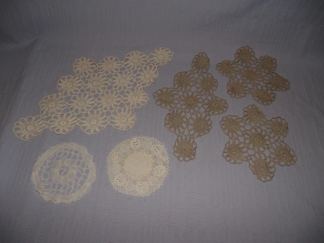 Lot De 7 Napperons Anciens Brodés Ou Crochet - Coton Blanc, Fait Main