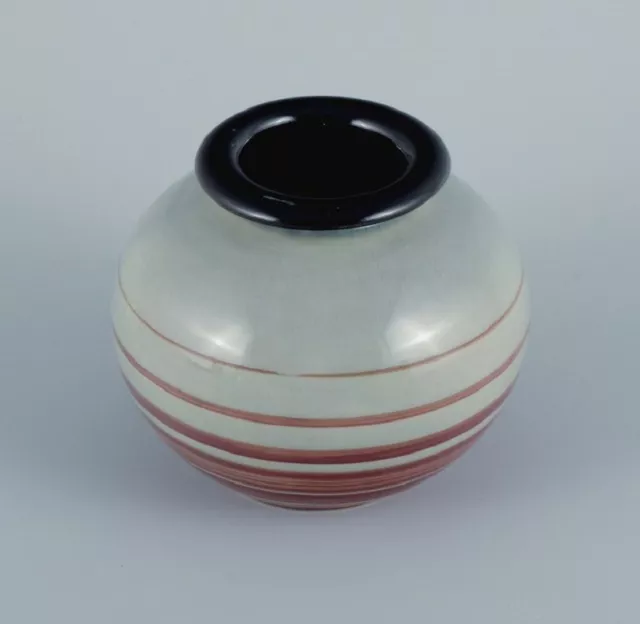 Ilse Claesson for Rörstrand. Hand painted Art Deco vase in earthenware. 1930s