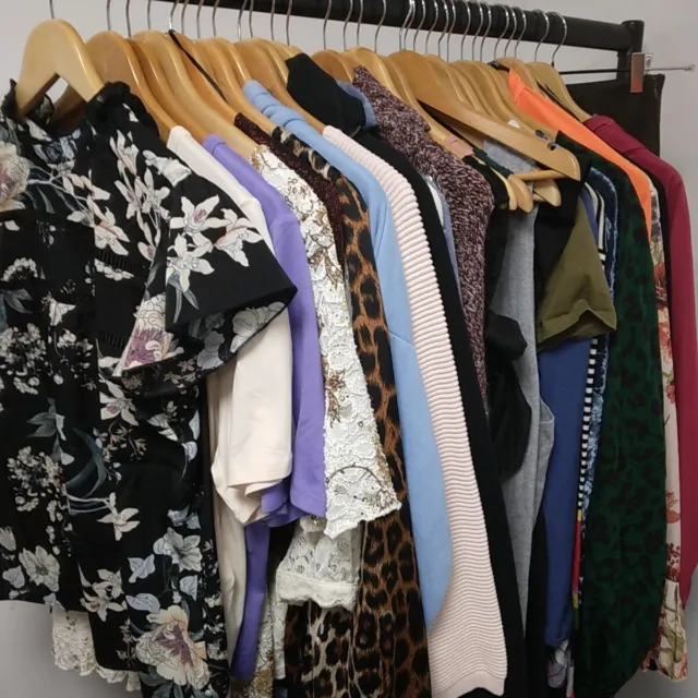 LADIES CLOTHING JOB Lot Bundle Wholesale Tops/Dresses UK Size M/L