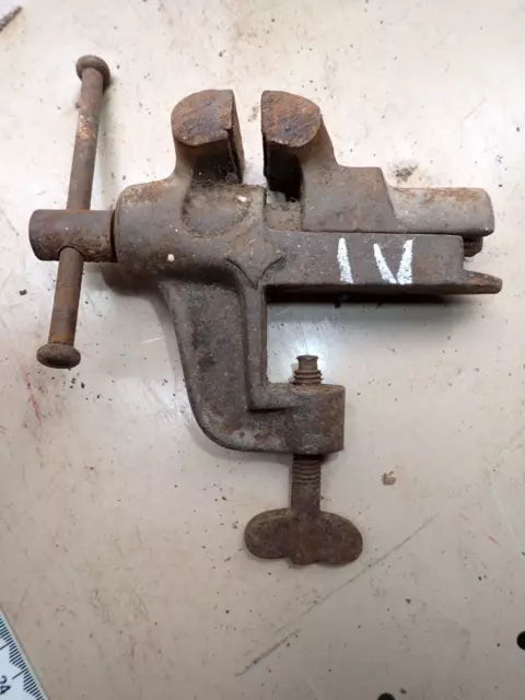 Vintage  Vice  Old Tools. Lot V4.