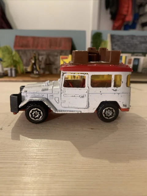 Majorette Toyota Land Cruiser 4x4 – Échelle 1/36, Diecast Vintage, Occasion