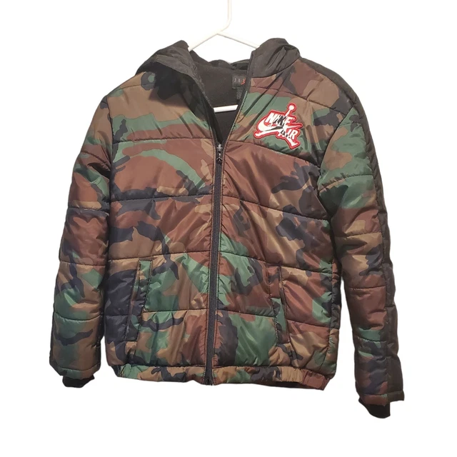 Boy's Nike Youth Air Jordan L Synthetic Fill Puffer Camo Camouflage Jacket Coat