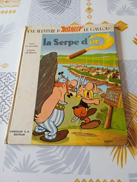 bd d'asterix ...la serpe d'or...1963..