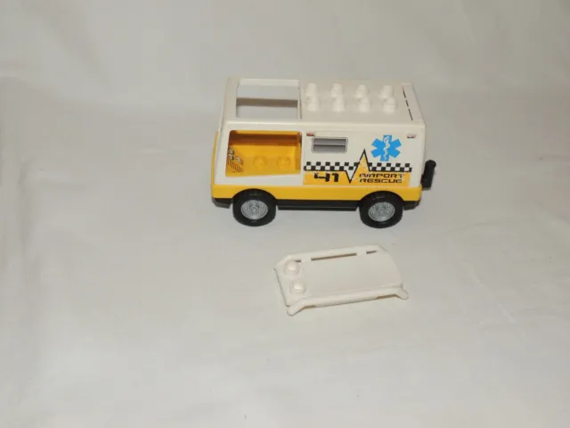 78)   Lego Duplo Vintage Airport Krankenwagen mit Trage Flughafen
