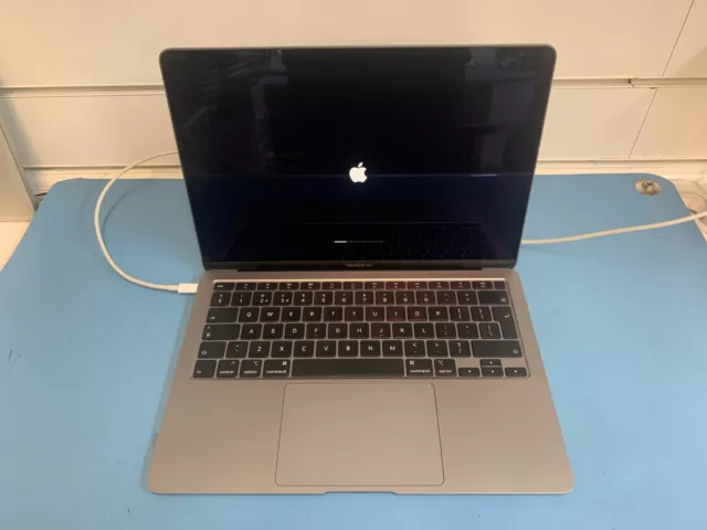 Apple MacBook Air A2179 2020 13" Core i5-1000NG4 1.1GHz 16GB / 256GB Grey