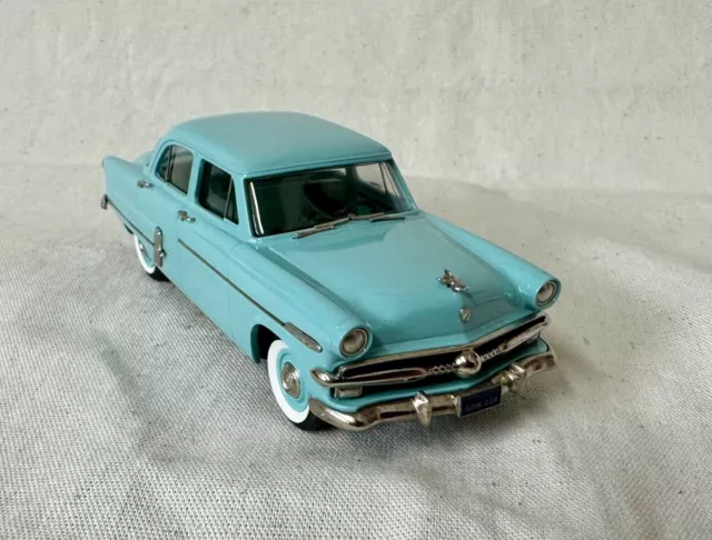 Brooklin Models 1953 Ford Customline 4-door Sedan BRK224 1/43